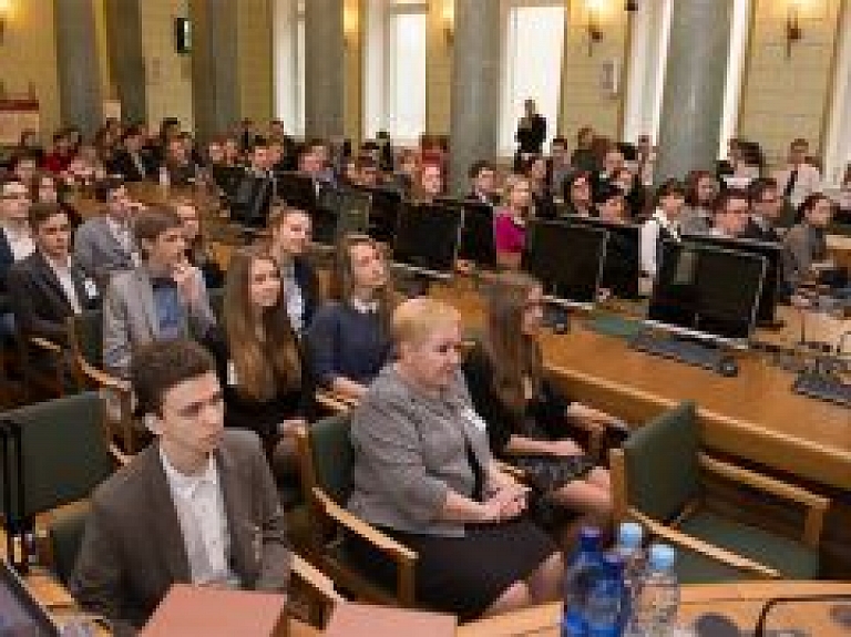 Daugavpils skolnieks uzvar konkursā "Mūsu 4.maija deklarācija"