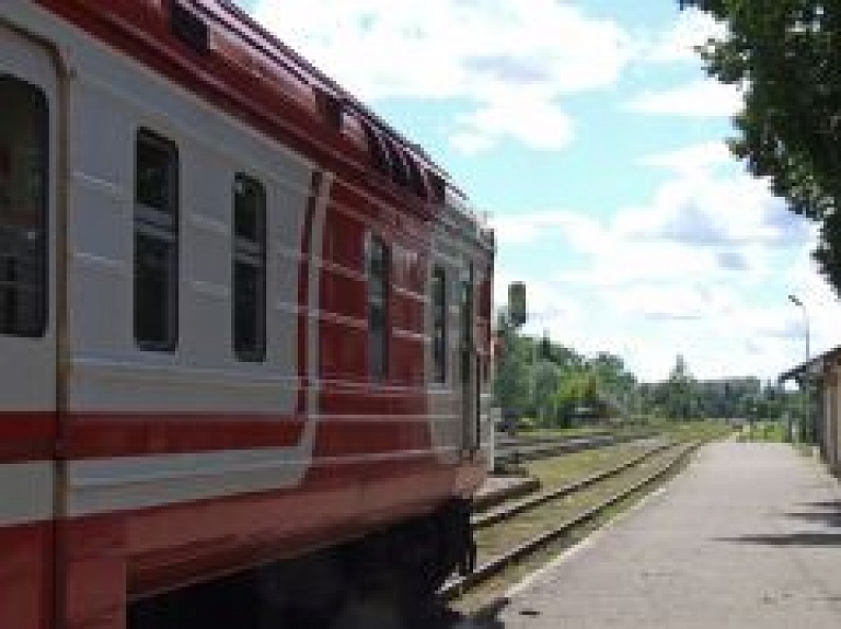 Izmaiņas Cēsu un Valgas virziena dīzeļvilcienu kustības sarakstos