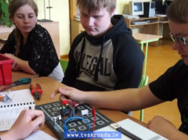 Skrundas TV: Skrundenieki iekļūst konkursa "eXperiments" finālā