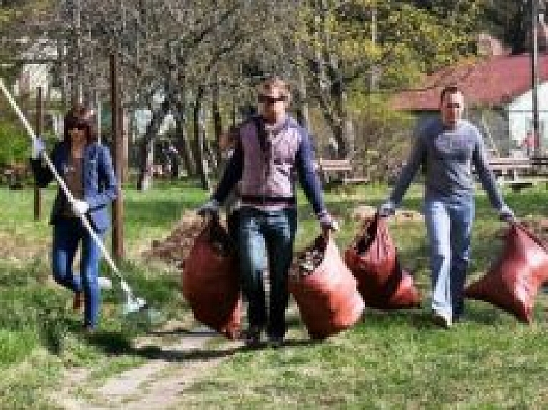 Jūrmalā talkos vairāk nekā 80 vietās