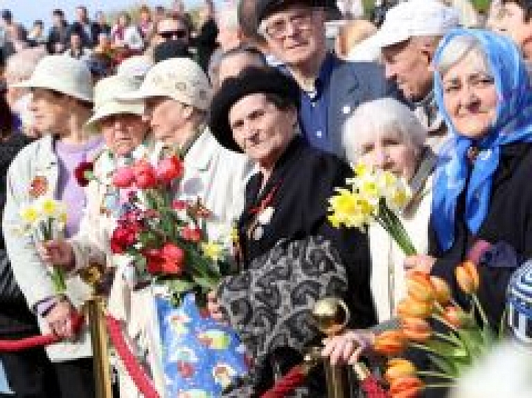 DP pārstāvis: Krievija iegulda milzīgus līdzekļus, lai "uzturētu 9.maiju dzīvu"