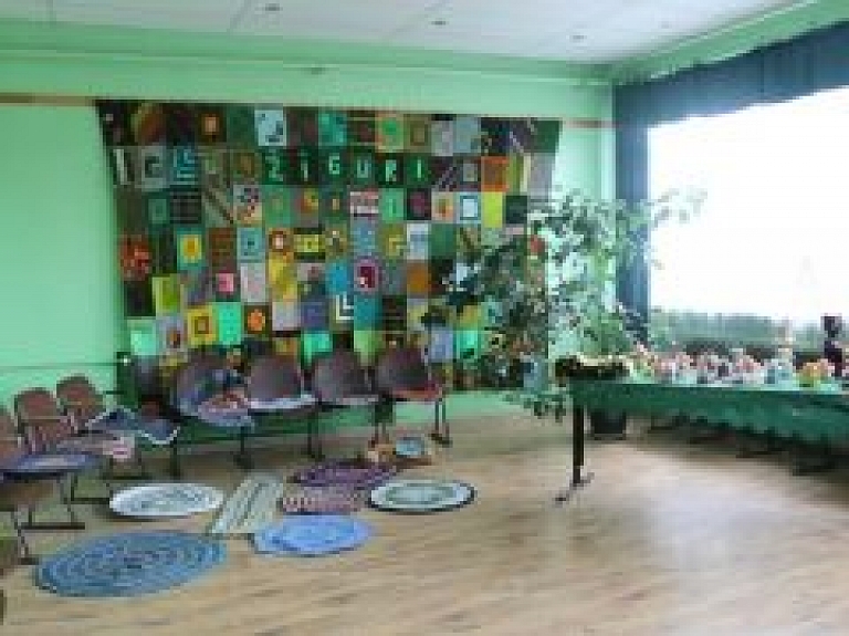 Žīguru kultūras nams aicina uz izstādēm