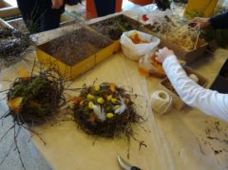 Skujenē gaidāmas Lieldienu lustes