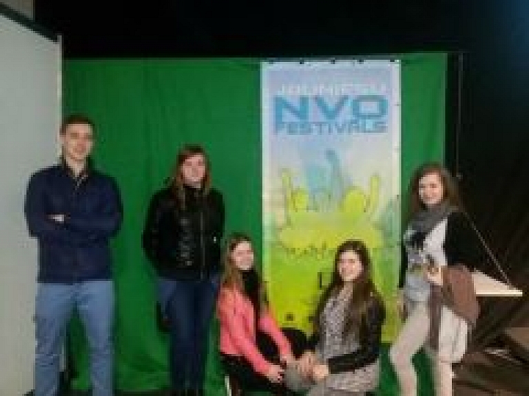 Viļakas jaunieši apmeklē festivālu "Jaunieši iesaistās"