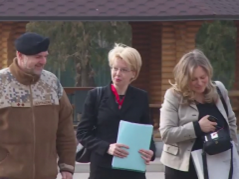 Latgales Reģionālā TV: Saeimas priekšsēdētāja Ināra Mūrniece tiekas ar Latgales jaunsagiem