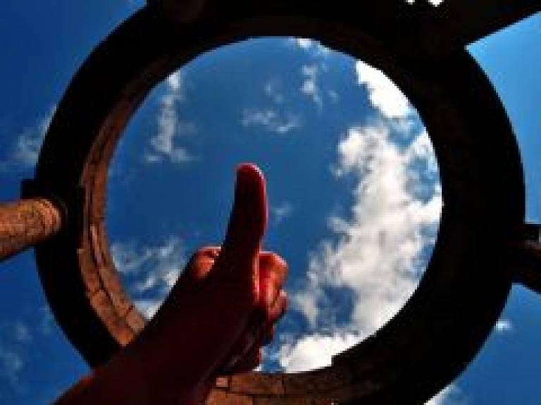 Izsludina fotogrāfiju konkursu "Māksla manā pilsētā"