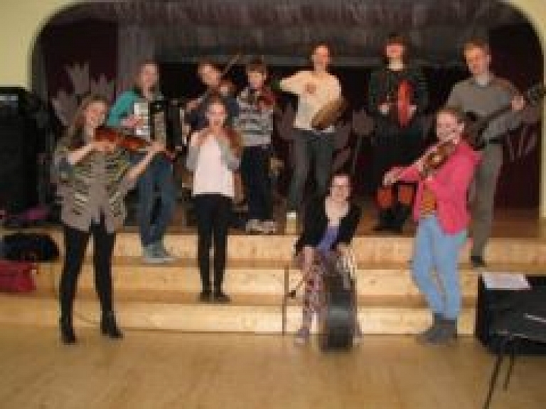 Upītes Tautas nama kapela papildina prasmes