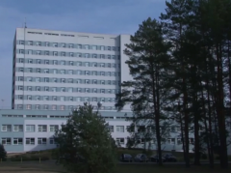 Latgales Reģionālā TV: Reģionālās slimnīcas piesaista rezidentus