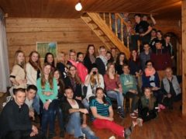 Viļakas novada jaunieši dalās pieredzē ar citu novadu jauniešiem