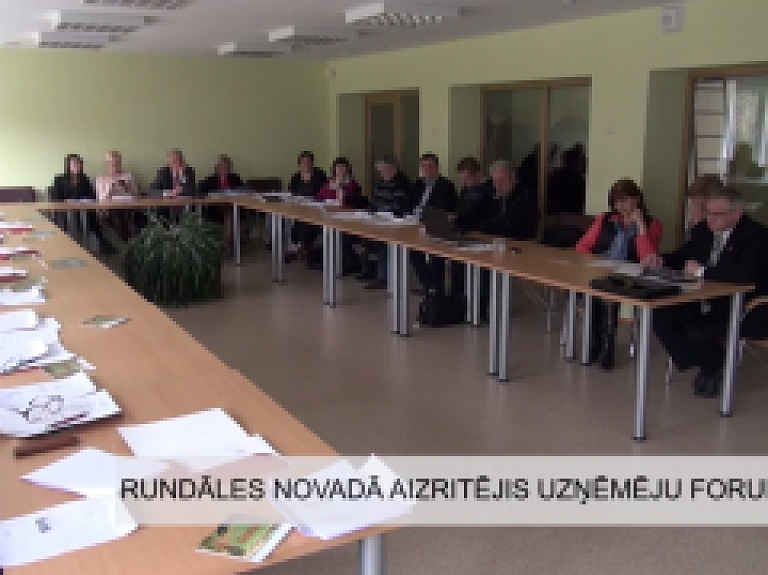 Latgales Reģionālā TV: Rundāles novadā aizritējis Uzņēmēju forums