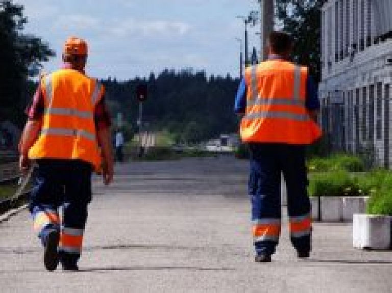 Starp Latvijas galvenajām problēmām - vāja sociālā nodrošinājuma sistēma un darbaspēka apjoma mazināšanās