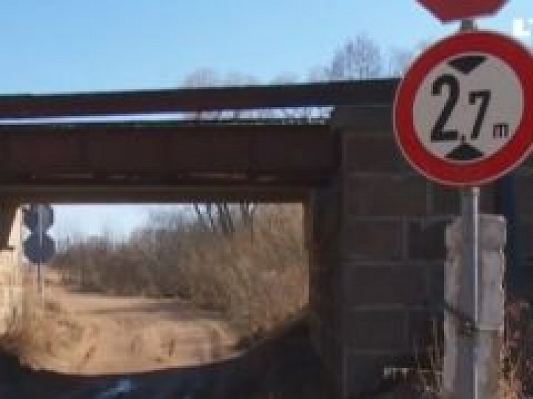 Salnavas pagastā zemniekiem nepieciešama dzelzceļa pārbrauktuve