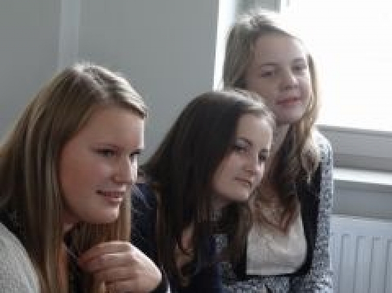 Daugavpils novada pašvaldība īstenos skolēnu nodarbinātības programmu