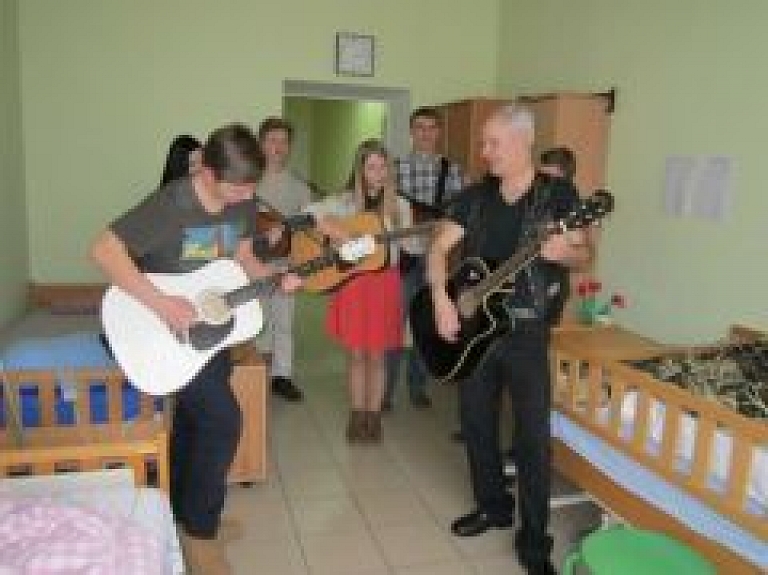 Sieviešu diena Šķilbēnu sociālās aprūpes mājā