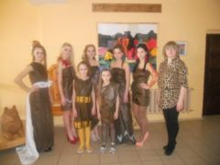 Šķilbēnu pagastu pārstāv Bērnu modesskatē