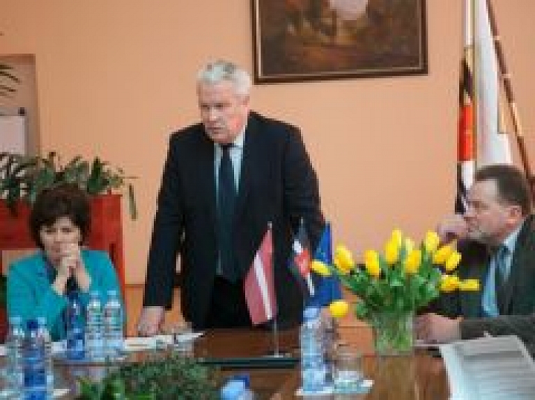 Krāslavu darba vizītē apmeklē zemkopības ministrs