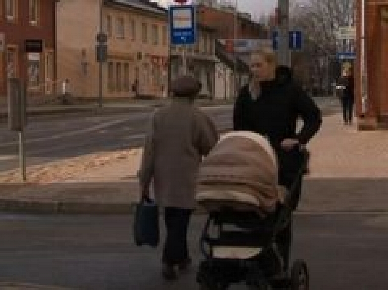 Vidzemes TV: Valmierā problēmas sagādā īres dzīvokļu atrašana