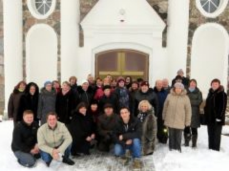 Koris "Jersika" ceļā uz Latvijas senioru koru Dziesmu svētkiem