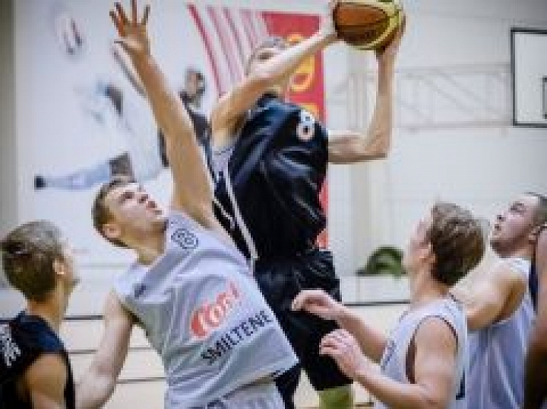 Noslēdzies Smiltenes novada atklātā čempionāta basketbolā I posms