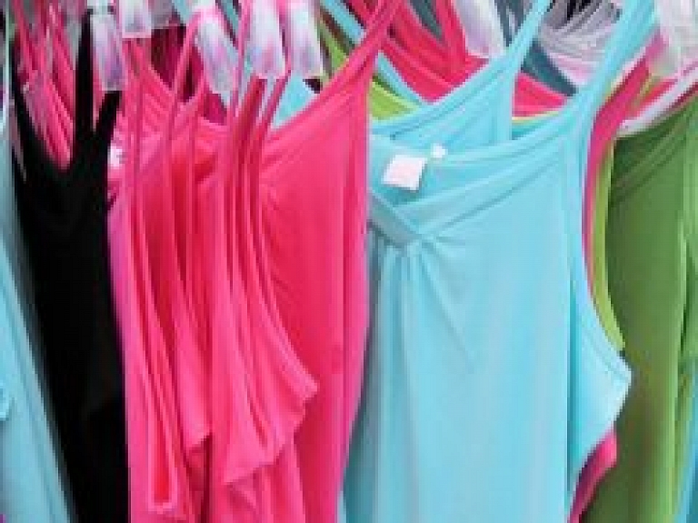 Jūrmalas pilsētas muzejā noslēgsies izstāde "Mode kūrortā"