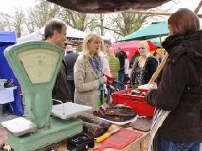 Alūksnē gaidāms mājražotāju un amatnieku izstrādājumu tirdziņš