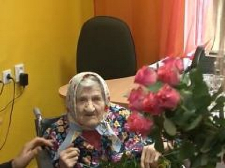 Latgales Reģionālā TV: Anna Galvanovska-vecākā Viesītes novada iedzīvotāja