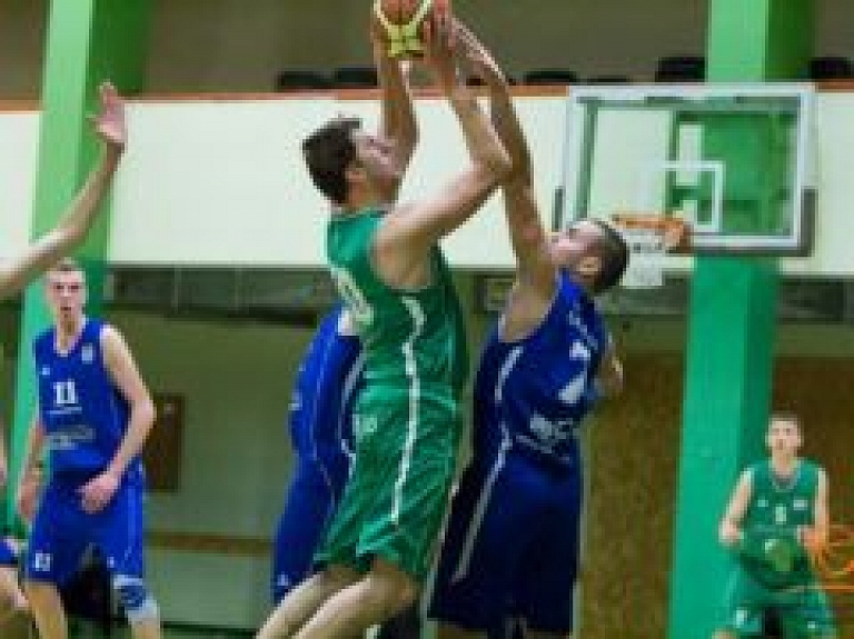 BK "Vidzemes Augstskola/Valmiera Glass-2" uzvar Carnikavu