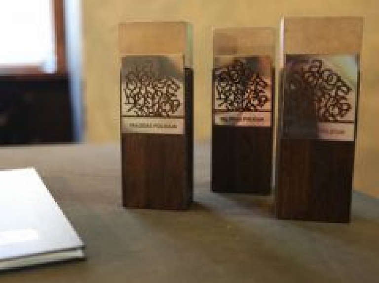 "Valodas policija": Rāviņa runās bieži dzirdami aizguvumi no krievu valodas