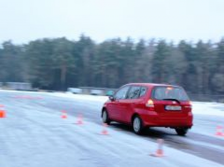 Gulbenē notiks bezmaksas drošas ziemas braukšanas konsultācijas
