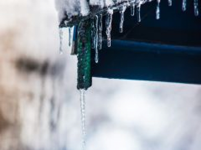 Turpmākās dienas gaisa temperatūra pazemināsies un gaidāms sals