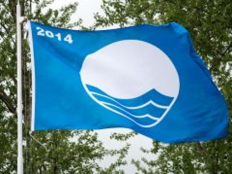 Kuldīgas peldvieta "Mārtiņsala" atkārtoti izvirzīta Zilā karoga starptautiskajai ekosertifikācijai