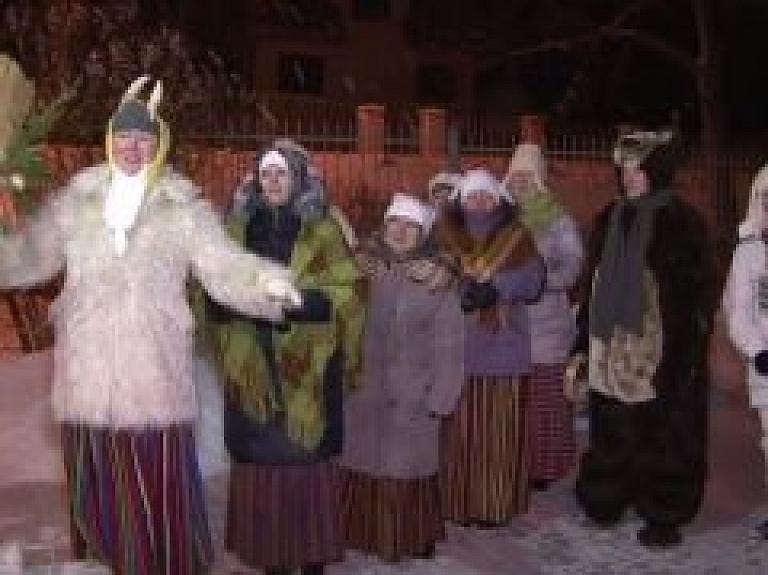 Latgales Reģionālā TV: Ludzas novadpētniecības muzejā nosvinēja Meteņus