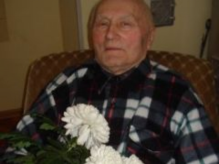 Viļakas novada dzejniekam, publicistam Valerjanam Rundzānam - 85