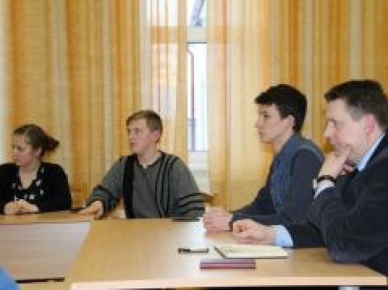 Viļakas novada Jauniešu dome tiekas ar novada domes deputātiem