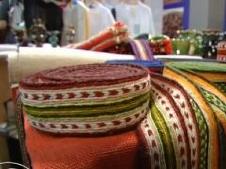 Vilina apceļot Latviju