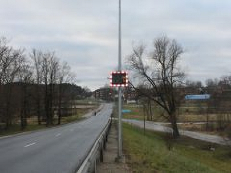 Smiltenes ātruma mērīšanas displejus nominē būvniecības balvai
