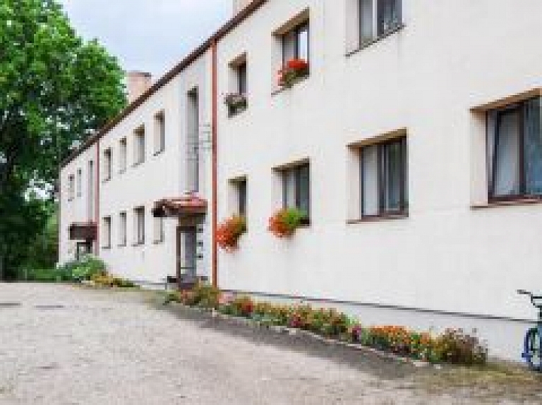 Kuldīgas novadā var pieteikties finansējumam māju pagalmu labiekārtošanai