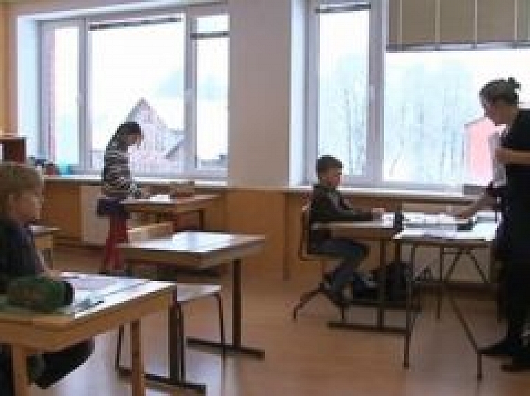 Vidzemes TV: Kā Amatas novadā vērtē pedagogu jauno finansēšanas metodi