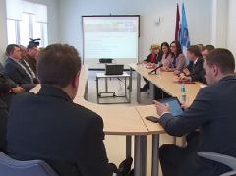 Latgales Reģionālā TV: Labklājības ministrs dodas vizītē uz Līvāniem