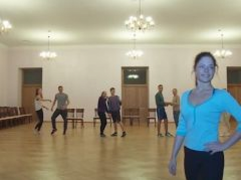 Gatavojas konkursam "Mis un Misters Balvi 2015"