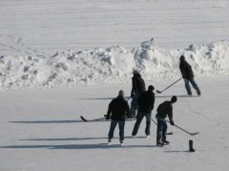 Notiks Ludzas novada 2015.gada atklātais turnīrs hokejā