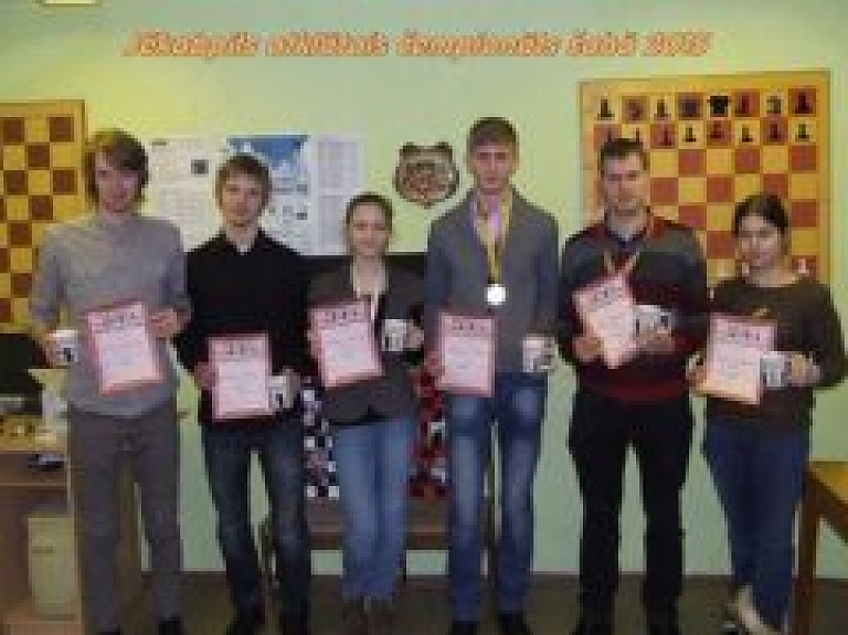 Noskaidroti Jēkabpils čempioni šahā