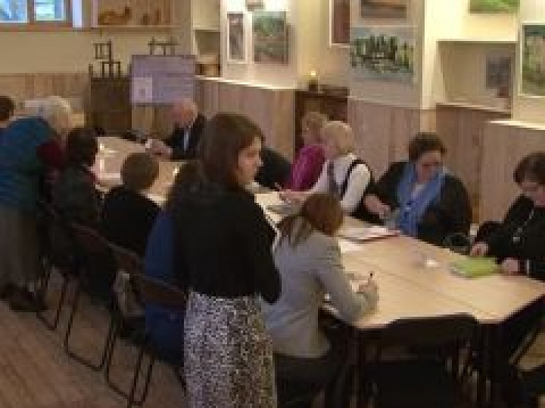 Latgales Reģionālā TV: Top grāmata par Sēliju