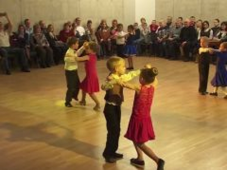 No Latgales nāk labākie sporta deju čempioni