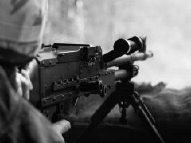 Pētījums: Latgalē ar ieročiem rokās valsti aizstāvētu 59,7% vīriešu