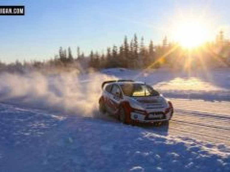 Nitišs un Baumanis gatavojas ledus rallijkrosa seriālam "RallyX on Ice"