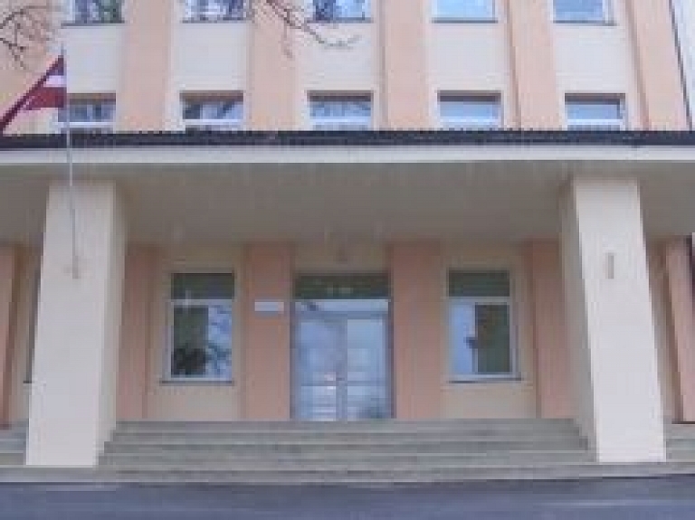 Latgales Reģionālā TV: Izglītības un zinātnes ministre apmeklē Latgales skolas