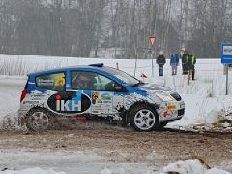 Rallijsprints  "Alūksne 2015" finišējis un sezona ir atklāta