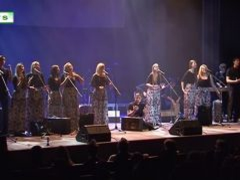 Latgales Reģionālā TV: Aicināti pieteikt pretendentus Latgaliešu kultūras gada balvai "Boņuks 2014"