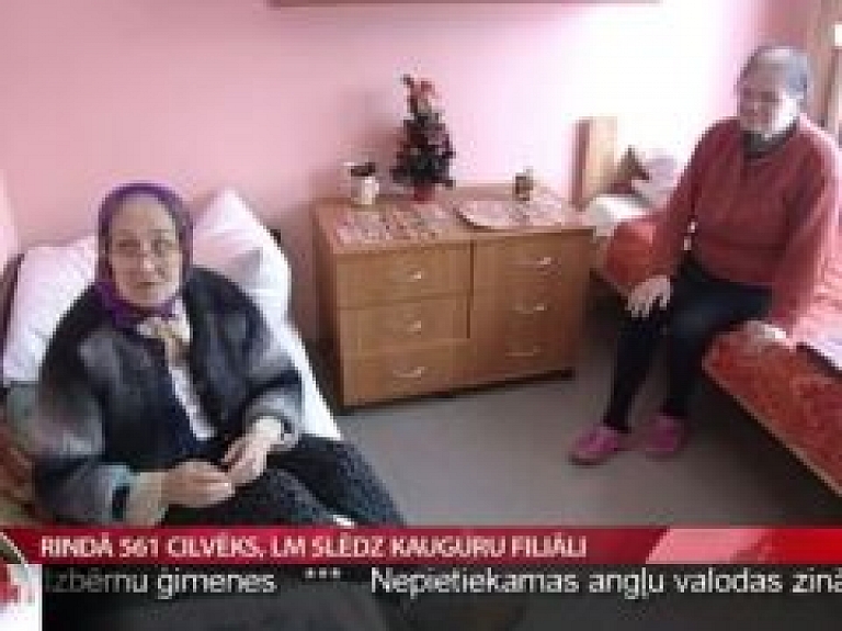 Rindā uz "Kauguriem" ir 561 cilvēks